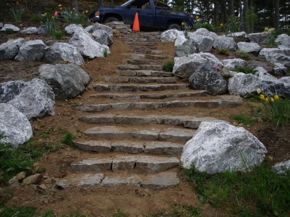 STEPS FOR ROCK GARDEN